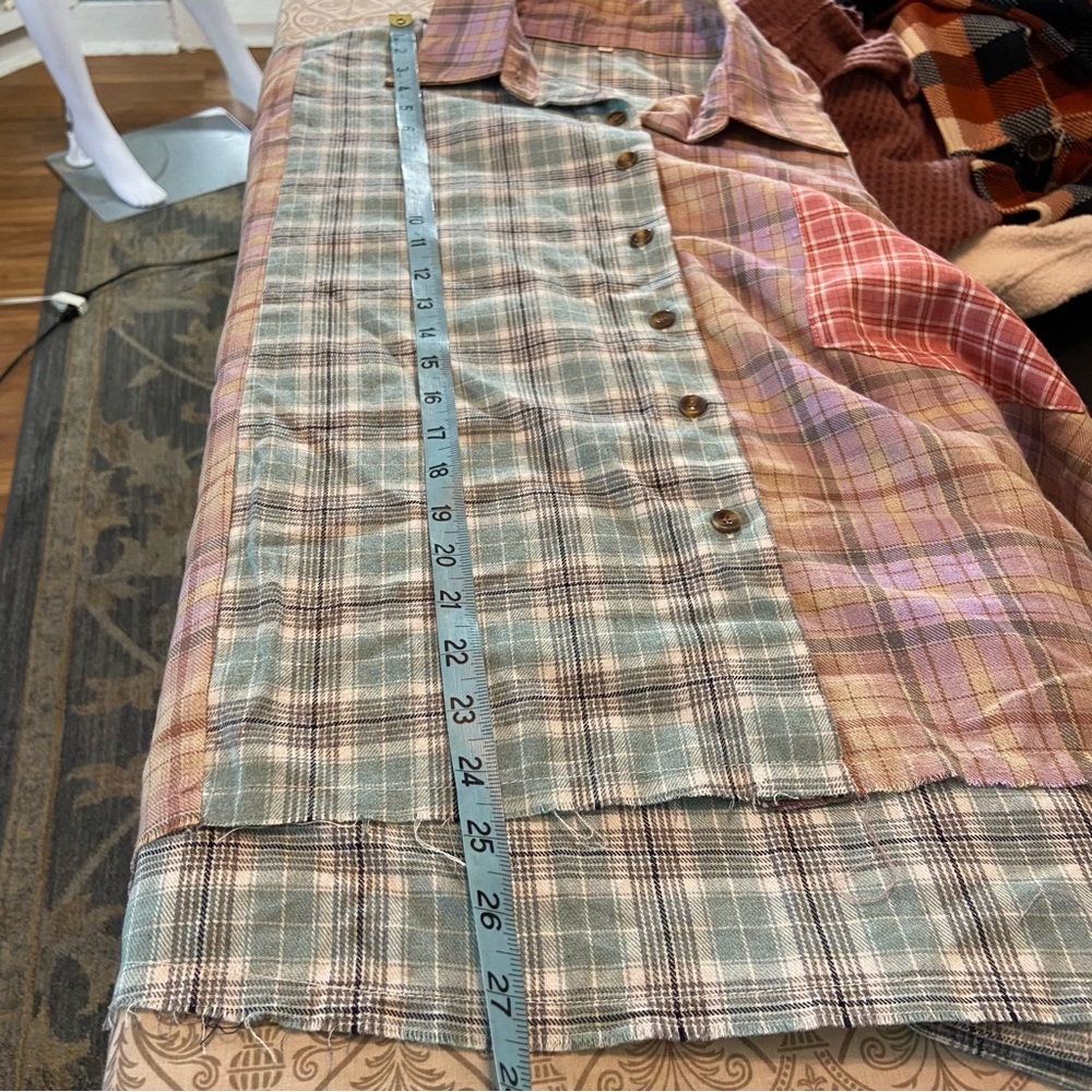 Colorful Patchwork Colorful Flannel Plaid Shirt Raw Hem Cropped Volup 2X - Picture 3 of 11
